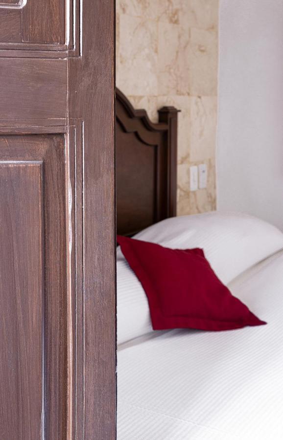 La Aurora Hotel Colonial Valladolid  Kültér fotó