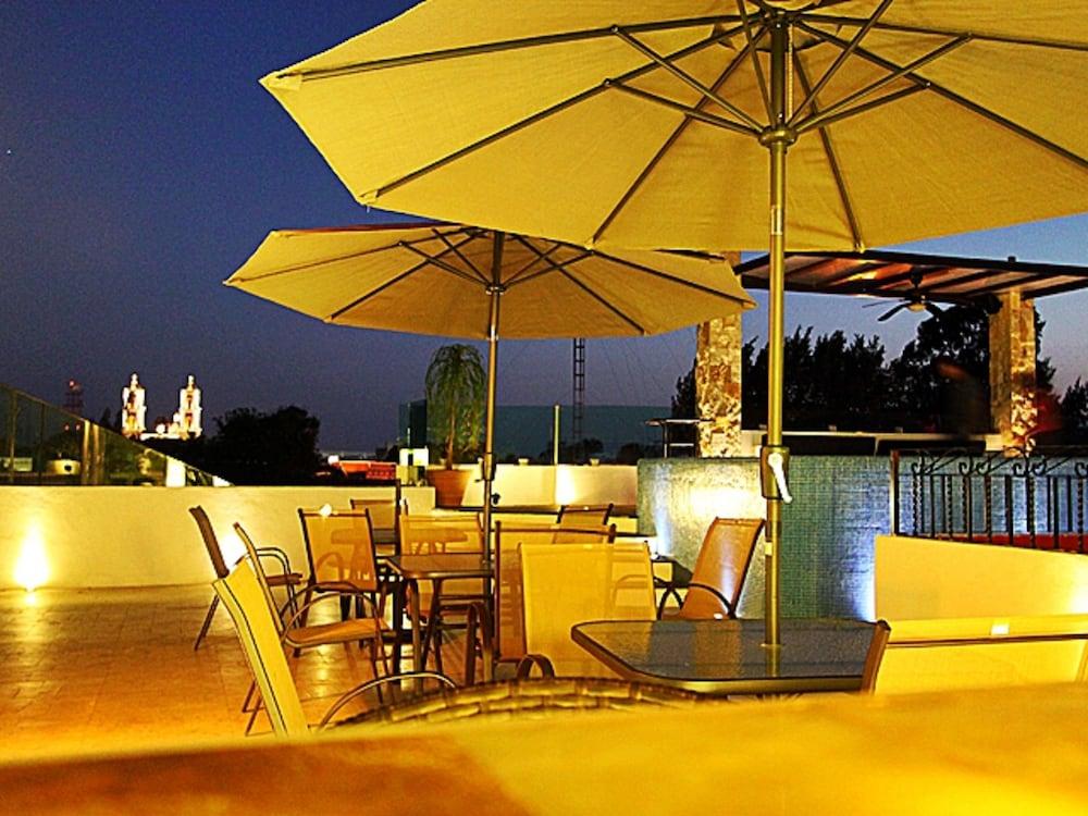 La Aurora Hotel Colonial Valladolid  Kültér fotó