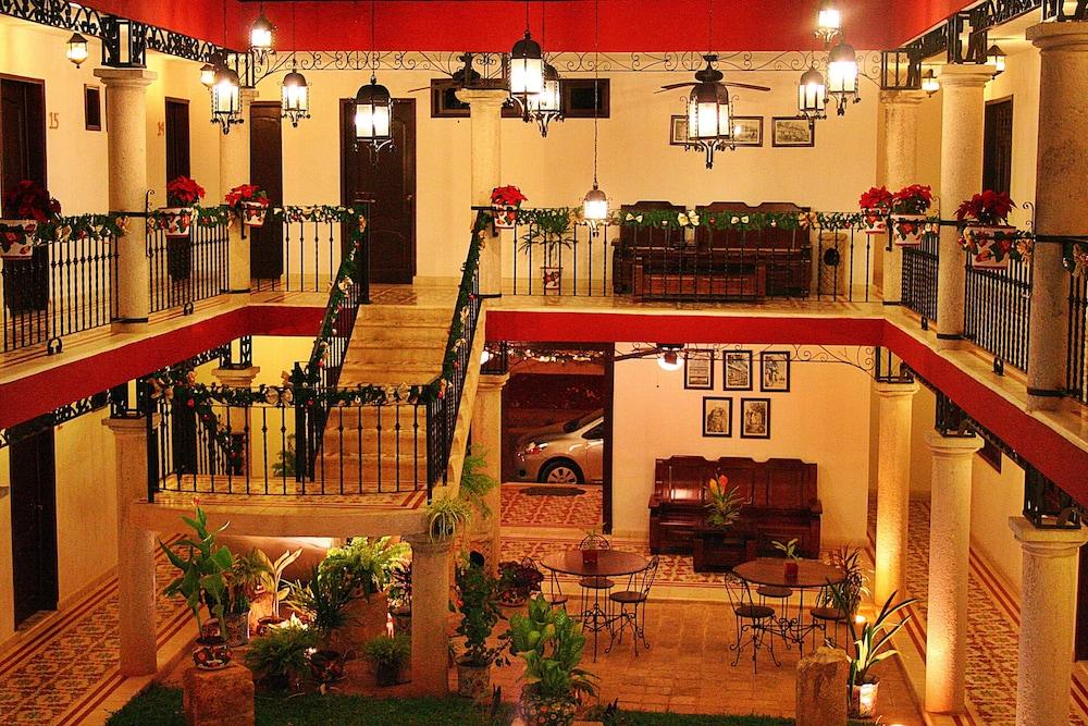 La Aurora Hotel Colonial Valladolid  Kültér fotó