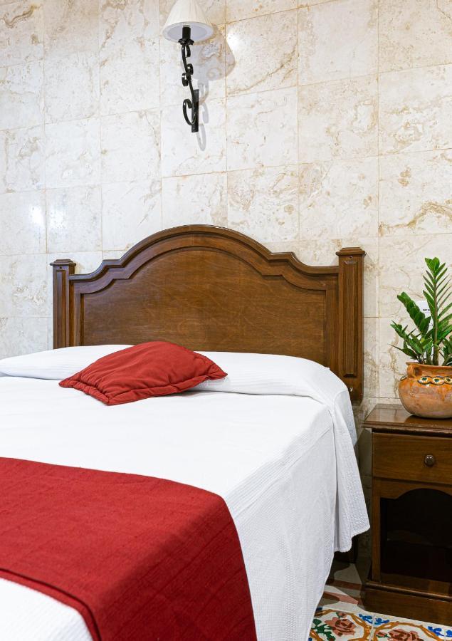 La Aurora Hotel Colonial Valladolid  Kültér fotó