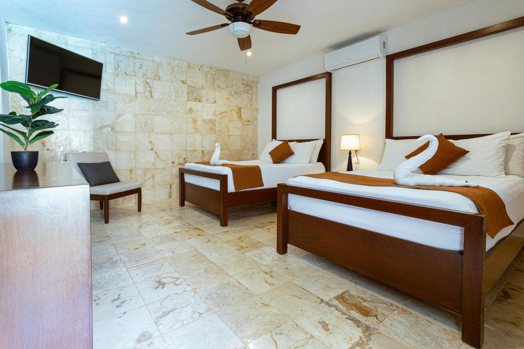 La Aurora Hotel Colonial Valladolid  Kültér fotó