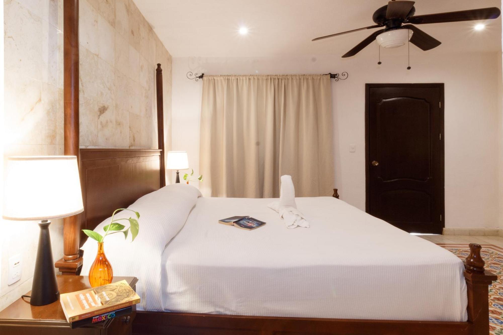 La Aurora Hotel Colonial Valladolid  Kültér fotó